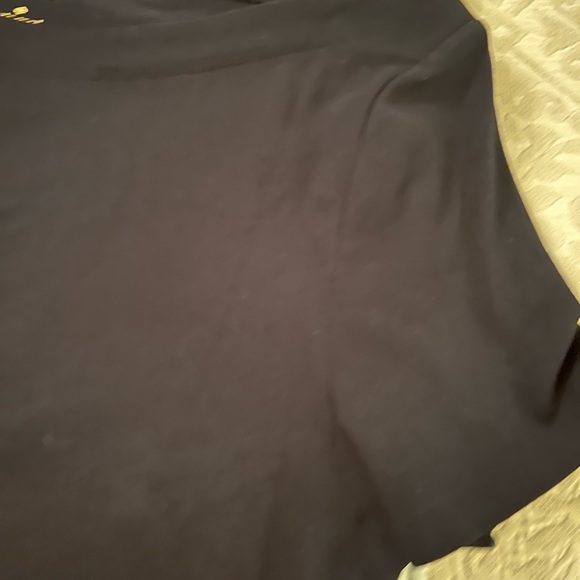 Kate Soade black tshirt - Picture 2 of 4